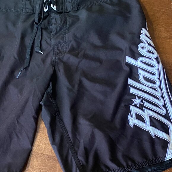 T-shirt and Flannel Shop! Like this to get notified when we got new stuff! - Picture 9 of 10